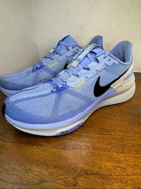 Nike Womens Air Zoom Structure 24 Mesh Running Shoes in Light Royal Blue, sz 9.5